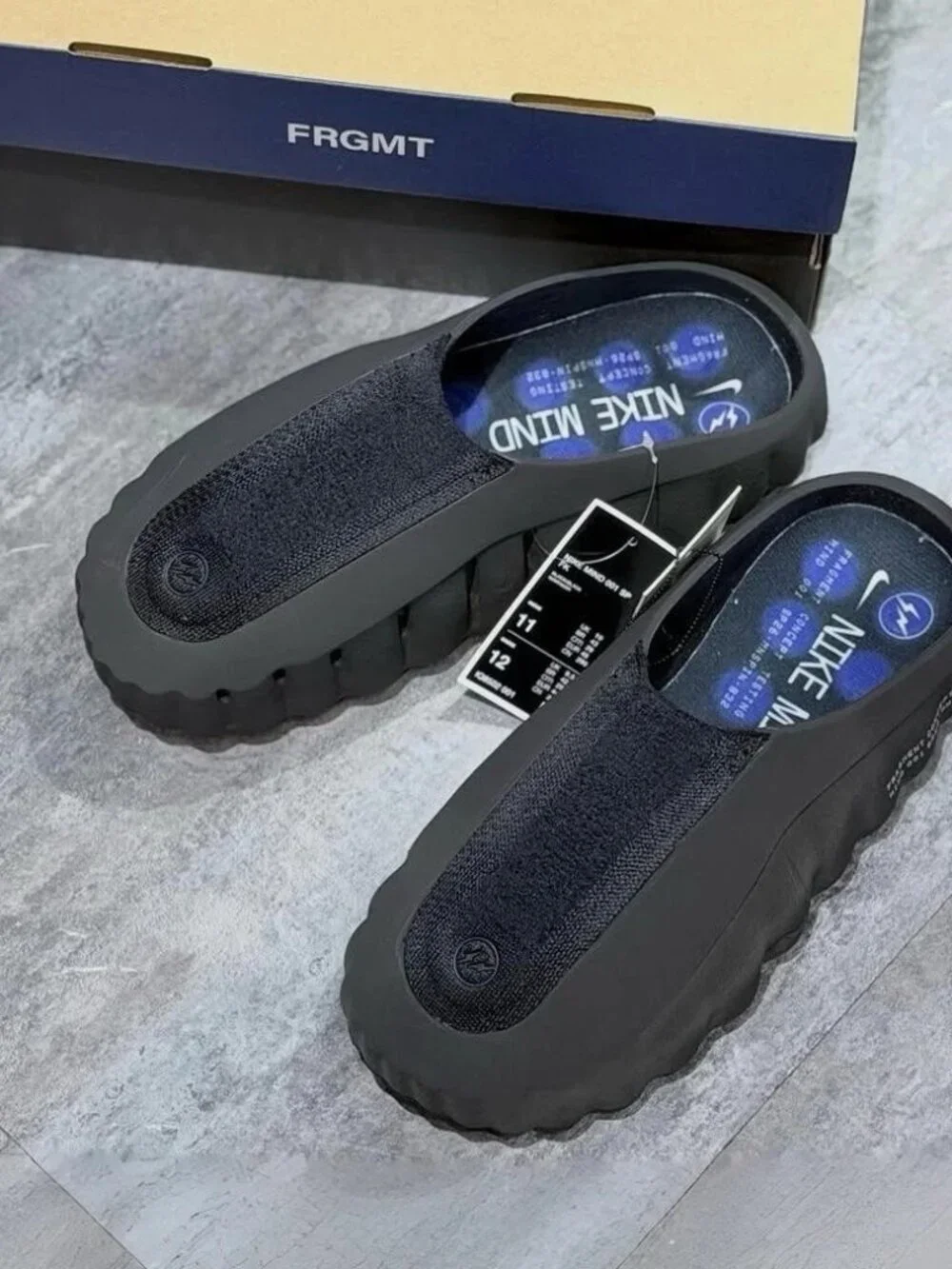 Nike Mind 001 x Fragment “Black”